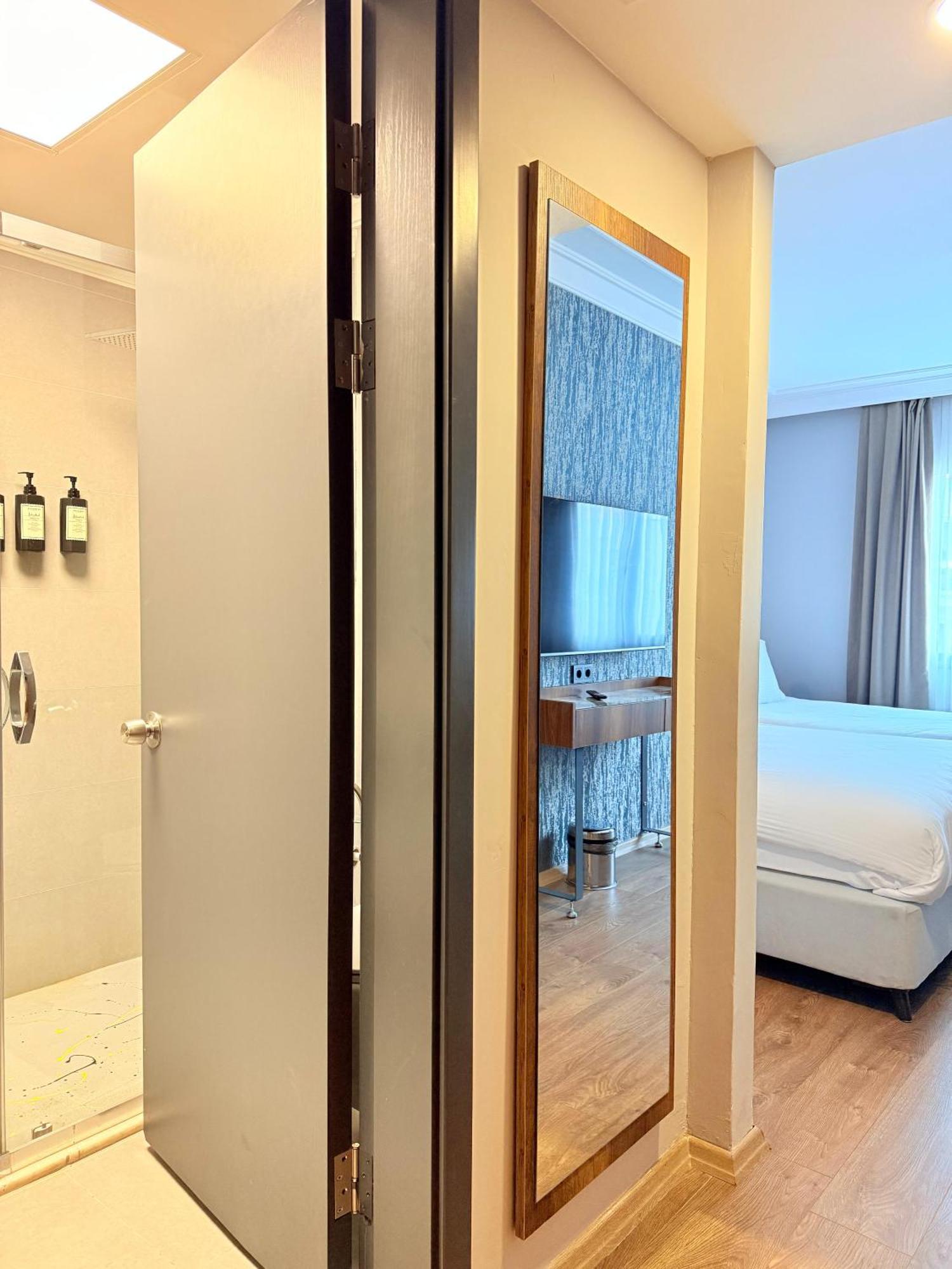 The Yali Konak Hotel İzmir Exterior photo