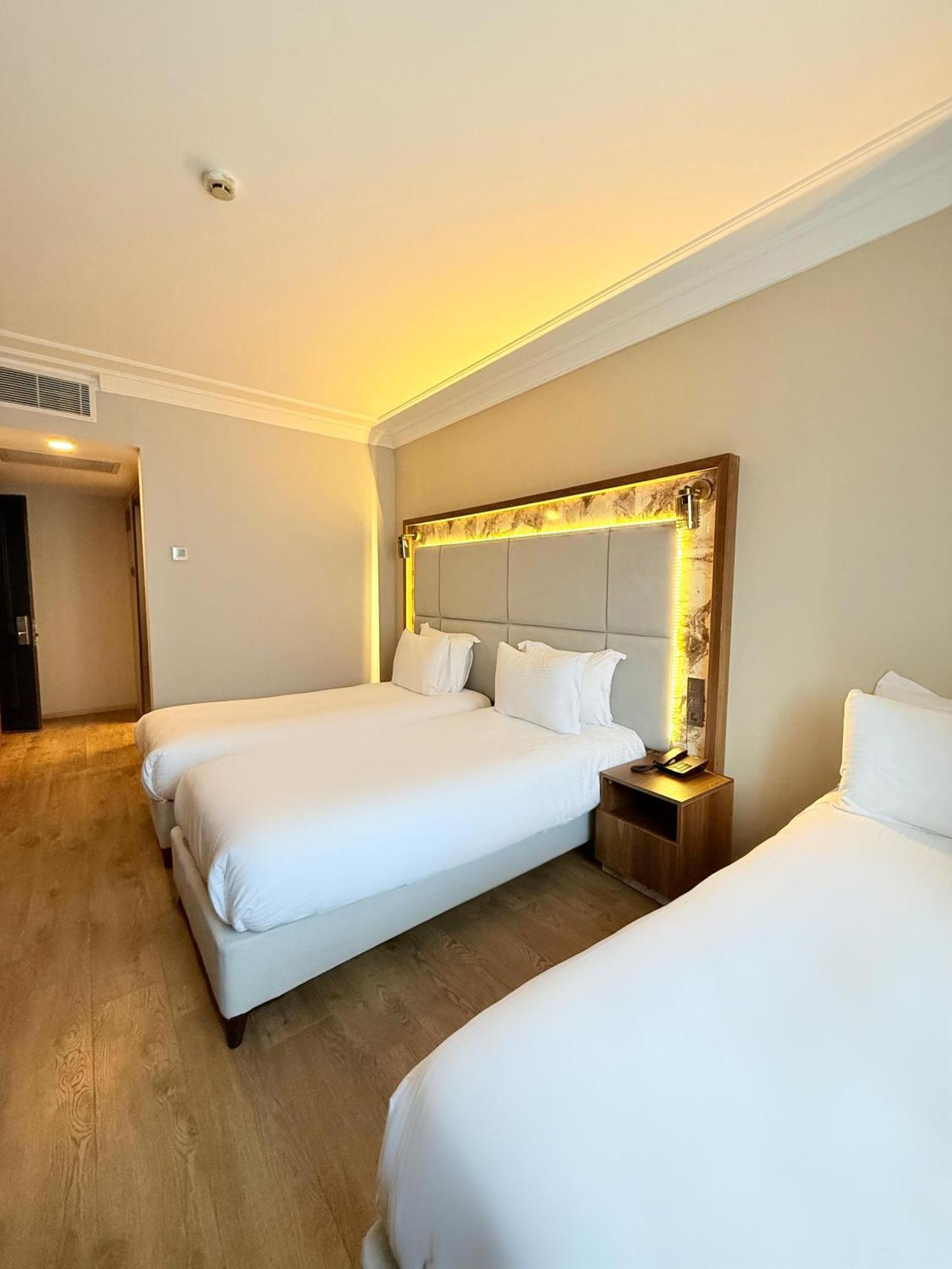 The Yali Konak Hotel İzmir Exterior photo